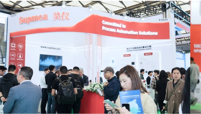 现场拍摄 现场拍摄